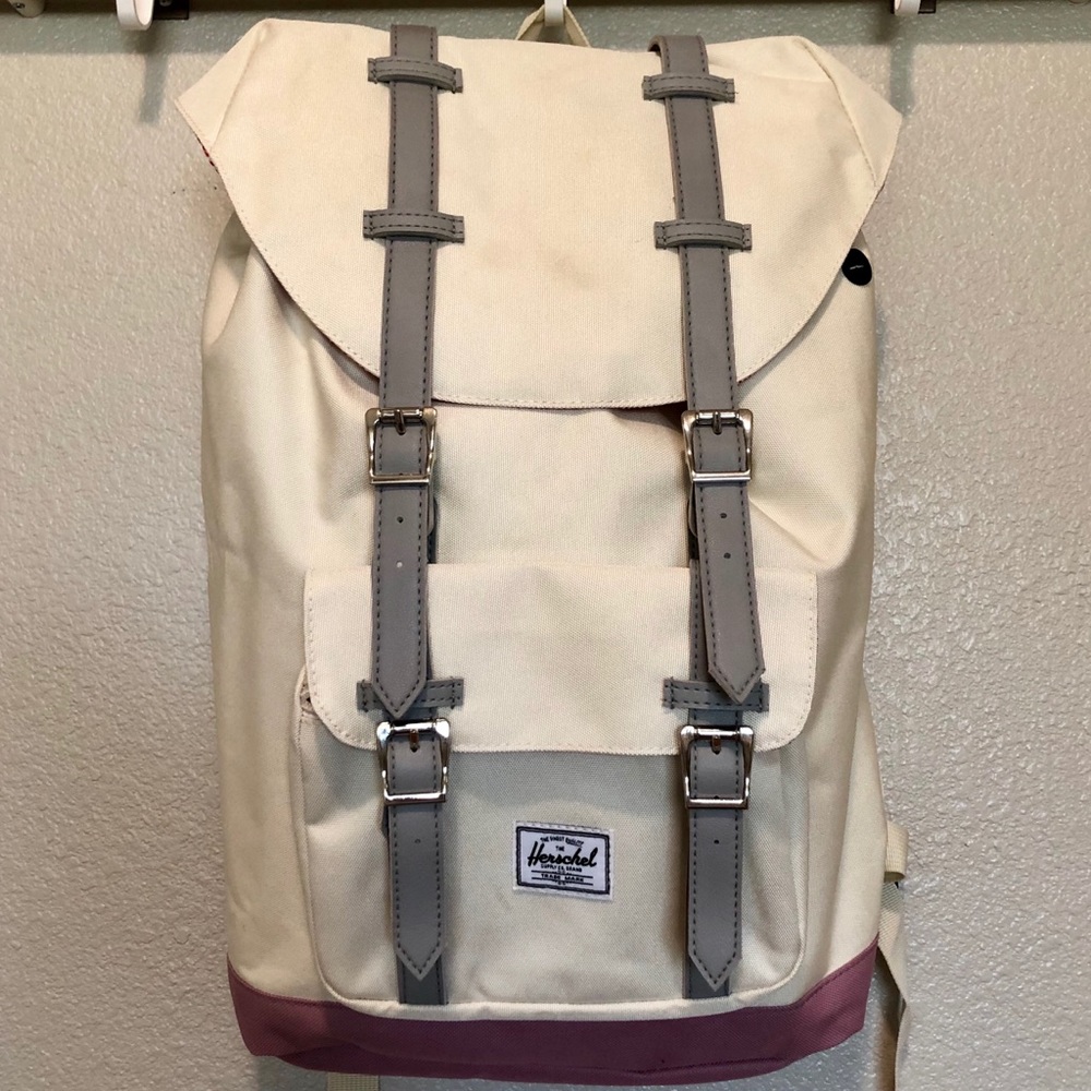 NWT Herschel Backpack - Little America Mid-volume